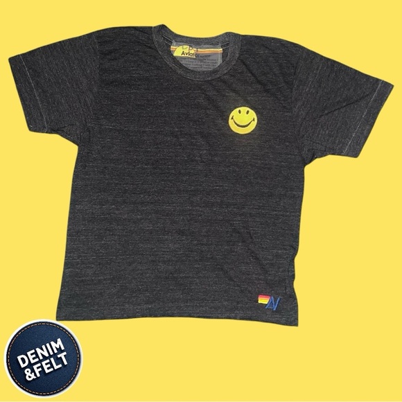 AVIATOR NATION Women's Smiley Stitch Boyfriend Tee | Color: Charcoal | EUC!!😃🌈 - Picture 7 of 16